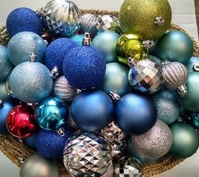 holiday diy create a beautiful ornament wreath for around 10, christmas decorations, crafts, seasonal holiday decor, wreaths
