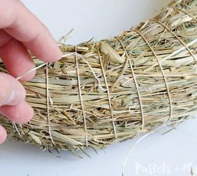 diy faux christmas boxwood wreath that lights up, christmas decorations, crafts, seasonal holiday decor, wreaths