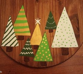 lazy susan painted christmas tree design, christmas decorations, crafts, seasonal holiday decor