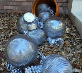 outdoor christmas balls, christmas decorations, outdoor living, seasonal holiday decor