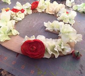 faux floral initial decor, crafts