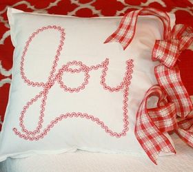 dinner napkin pillow cover diy, christmas decorations, crafts, seasonal holiday decor, reupholster