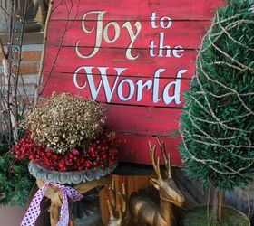 joy to the world christmas pallet, christmas decorations, pallet, seasonal holiday decor