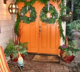 christmas decorating outdoors, christmas decorations, container gardening, gardening, seasonal holiday decor