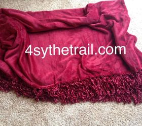 alternative for a tree skirt, christmas decorations, seasonal holiday decor
