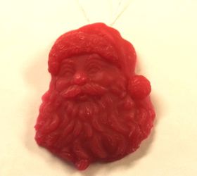 repurpose old candles into christmas ornaments, christmas decorations, repurposing upcycling, seasonal holiday decor