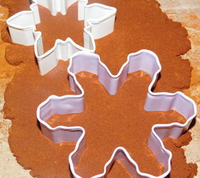 christmas ornament cinnamon dough, christmas decorations, crafts, seasonal holiday decor