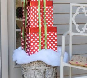 front porch winter decor, christmas decorations, porches, seasonal holiday decor