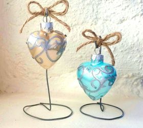 rustic wire ornament stand quick, christmas decorations, crafts, seasonal holiday decor