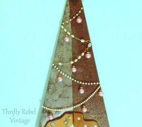 repurpose saw into christmas decor, christmas decorations, repurposing upcycling, seasonal holiday decor