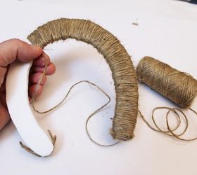 lucky horseshoes decor real foam board, crafts, how to, wall decor