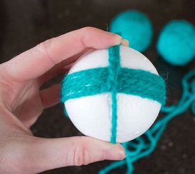 outdoor winter decor diy yarn pops, crafts, how to