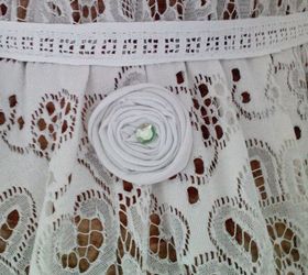 redo lamp shade, crafts, lighting, repurposing upcycling, reupholster