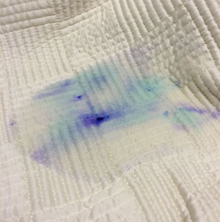 udalit-pyatno-ot-gusenitsi Удалить пятно от гусеницы фото