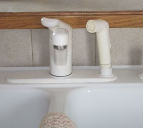 how to easily remove hard water deposits, home maintenance repairs, how to, One final rinse and a wipe down with a paper towel and you are done my friend And no harmful chemicals were used which is a bonus