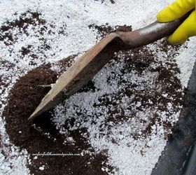 diy project hypertufa pots, container gardening, gardening, mix the dry ingredients thoroughly