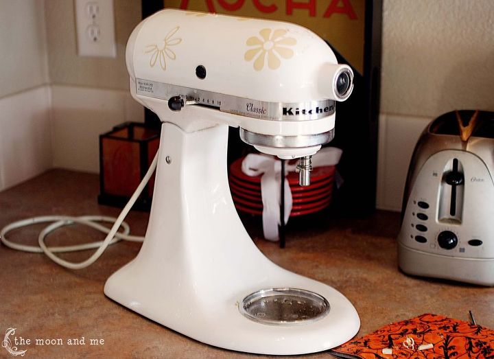 Kitchenaid Appliances Mixer spray paint makeover for your kitchenaid mixer | hometalk Kitchenaid Appliances Mixer spray paint makeover for your kitchenaid mixer | hometalk