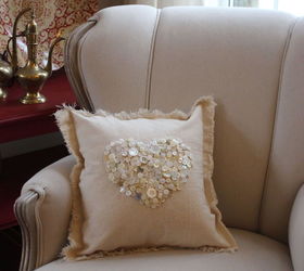 button heart pillow for valentines day, crafts, seasonal holiday decor, valentines day ideas