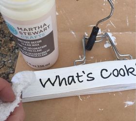 recipe holder using a pants hanger vinyl lettering, crafts, repurposing upcycling