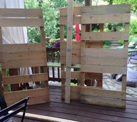 giant pallet headboard with lights, bedroom ideas, diy, pallet, wall decor, woodworking projects