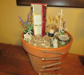 fairy garden outhouse, crafts, gardening