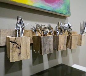 pallet wood wall mount silverware holder, diy, kitchen design, organizing, pallet, storage ideas, wall decor, woodworking projects