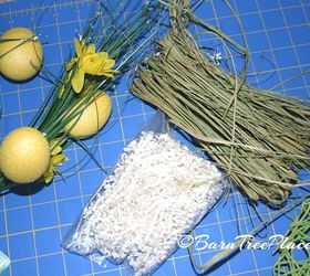 repurposed placemat to welcome spring decoration, crafts, seasonal holiday decor, wreaths
