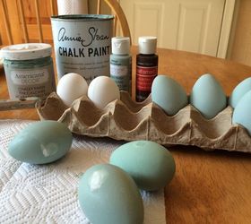 diy speckled robin s eggs, chalk paint, easter decorations, seasonal holiday decor