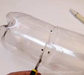 plastic soda bottle easter baskets, crafts, easter decorations, repurposing upcycling, seasonal holiday decor