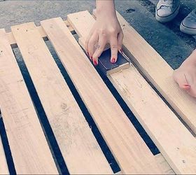 pallet coffee table video, diy, how to, painted furniture, pallet, woodworking projects