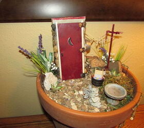 fairy garden outhouse, crafts, gardening