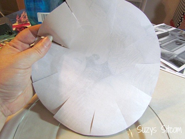 Beautiful Wall Decor easy to make decoupage photo plates - beautiful wall decor! | hometalk Beautiful Wall Decor easy to make decoupage photo plates - beautiful wall decor! | hometalk