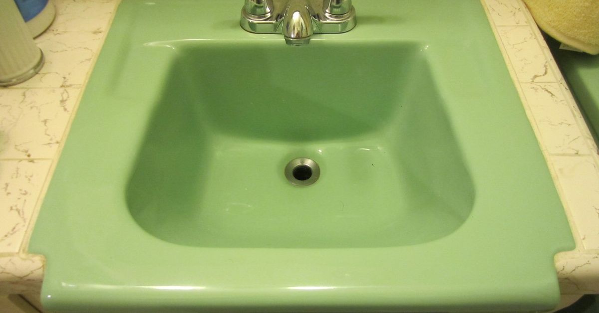 How to fix a hole in vintage porcelain sink? Hometalk How to fix a hole in vintage porcelain sink? Hometalk