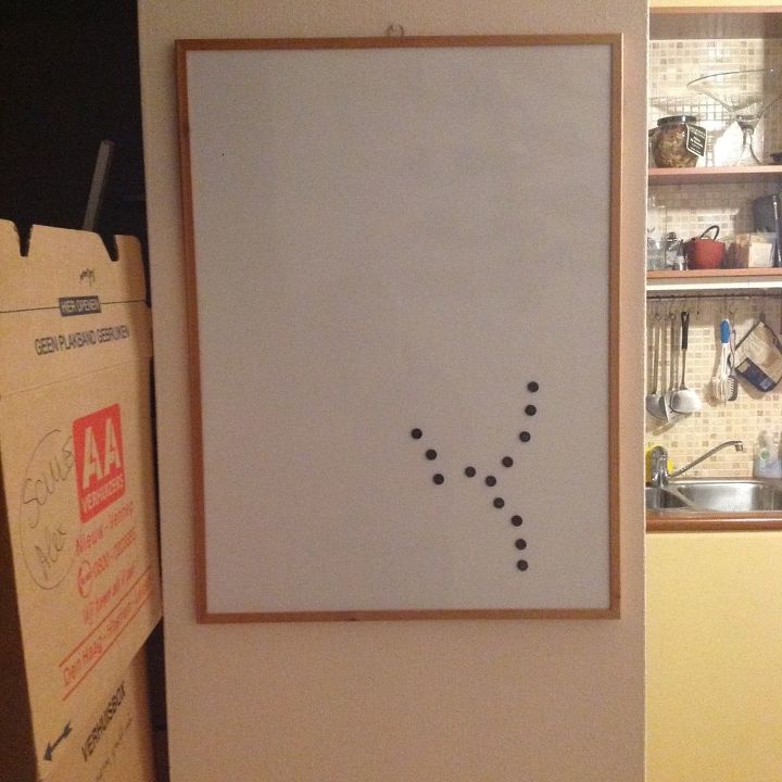 cork magnets, repurposing upcycling, wall decor