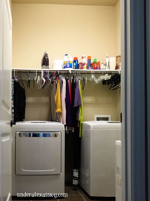 La lavanderia della lavanderia, il diy, le lavanderie, le idee della scaffalatura, l'arredamento della parete, i progetti di lavorazione del legno