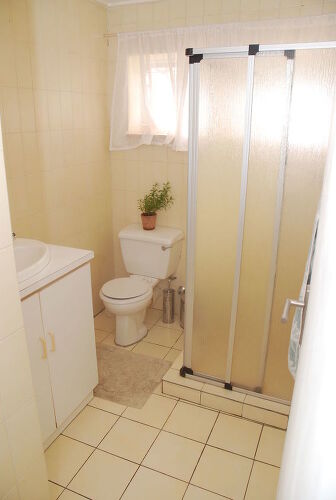 Has Anyone Painted Bathroom Tiles Successfully Hometalk