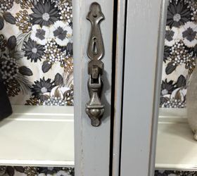 modern chic curio cabinet, painted furniture