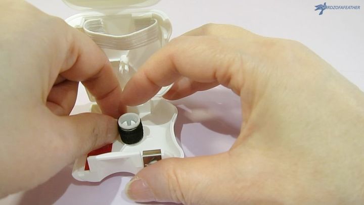 dental floss sewing kit hack