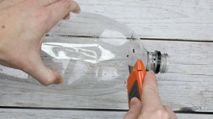 "plastic bag dispenser"