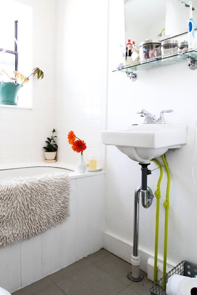 31 Brilliant Ways To Upcycle Transform And Fix Your Bathtub Clean Your Porcelain Tub