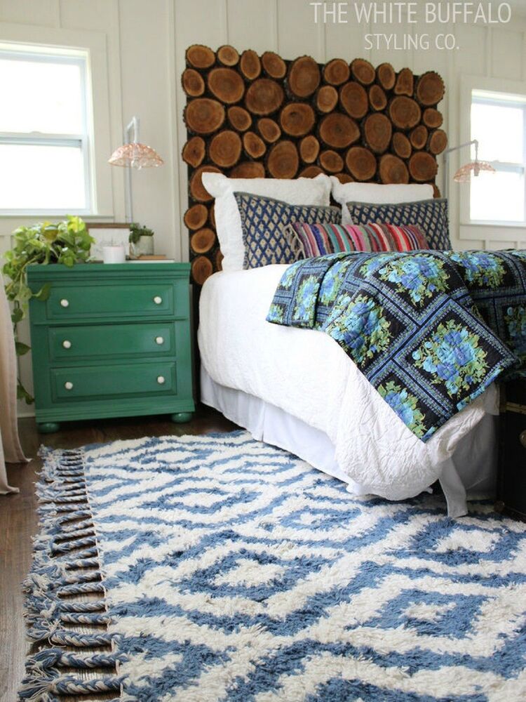 s these are the diy headboard ideas you ve been dreaming of, This wood slice of heaven