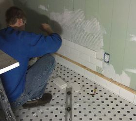 wall tile is going up, tiling, Starting the job