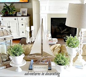 a simple vignette, home decor, I m one of those what s on the left needs to be on the right decorators If left unbalanced my OCD self loses sleep