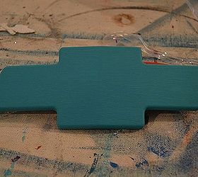 there s nothing i won t paint even my chevy bowtie, chalk paint, painting, Painted with my new Shabby Chalk paint in Peacock added some Pearl white Shimmer and then finished it with Shabby Quick Dry varnish