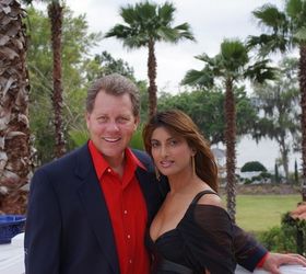 merry christmas hometalk family my family and i are so ready for the holidays and i, Vince and Nalini right before a Christmas party of 300 at Casa Nalini