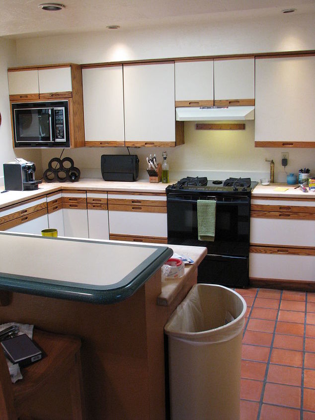 Should We Replace White Kitchen Cabinets Should We Replace White Kitchen Cabinets