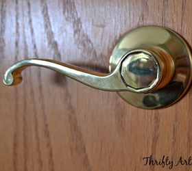 DIY Spray Painted Doorknobs Ugly Brass to Beautiful Oil Rubbed Bronze
