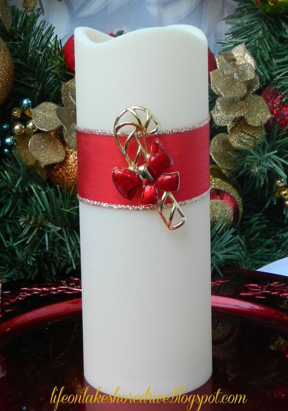 decorate candles using christmas jewelry hometalk decorate candles using christmas jewelry hometalk
