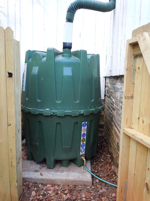 this is a newly assembled rain barrel donated without all of the clamps and seals to, gardening, go green