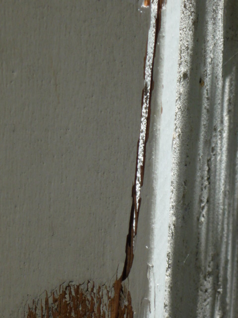 garage door molding repair, close up